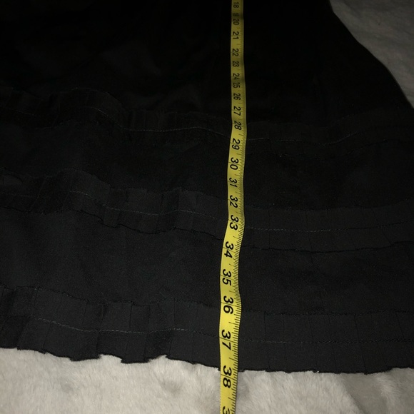 Left of Center Dress Sleeveless Black Ruffle Chic - Picture 9 of 10